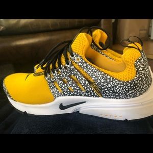 Nike Air Presto Safari Gold size9